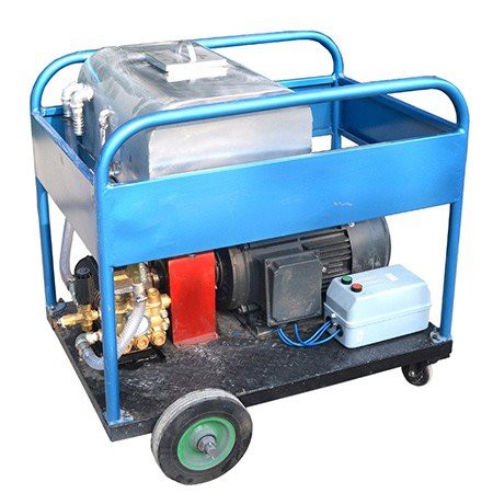 high pressure water jet cleaner